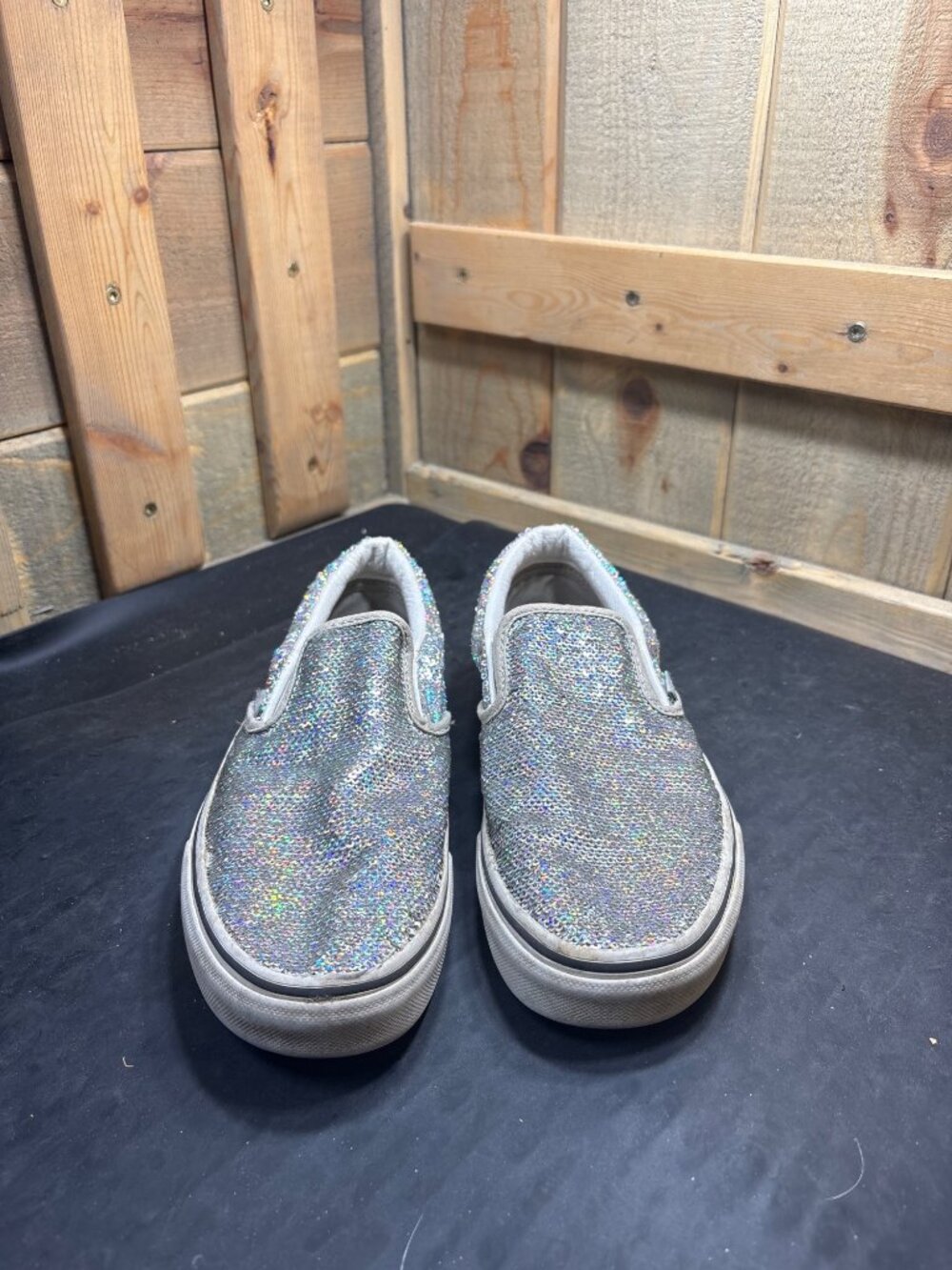 Vans 721454 Slip On Silver Sequin Womens Size US 6.5 UK 4.0 EU 36.5 Sneaker
